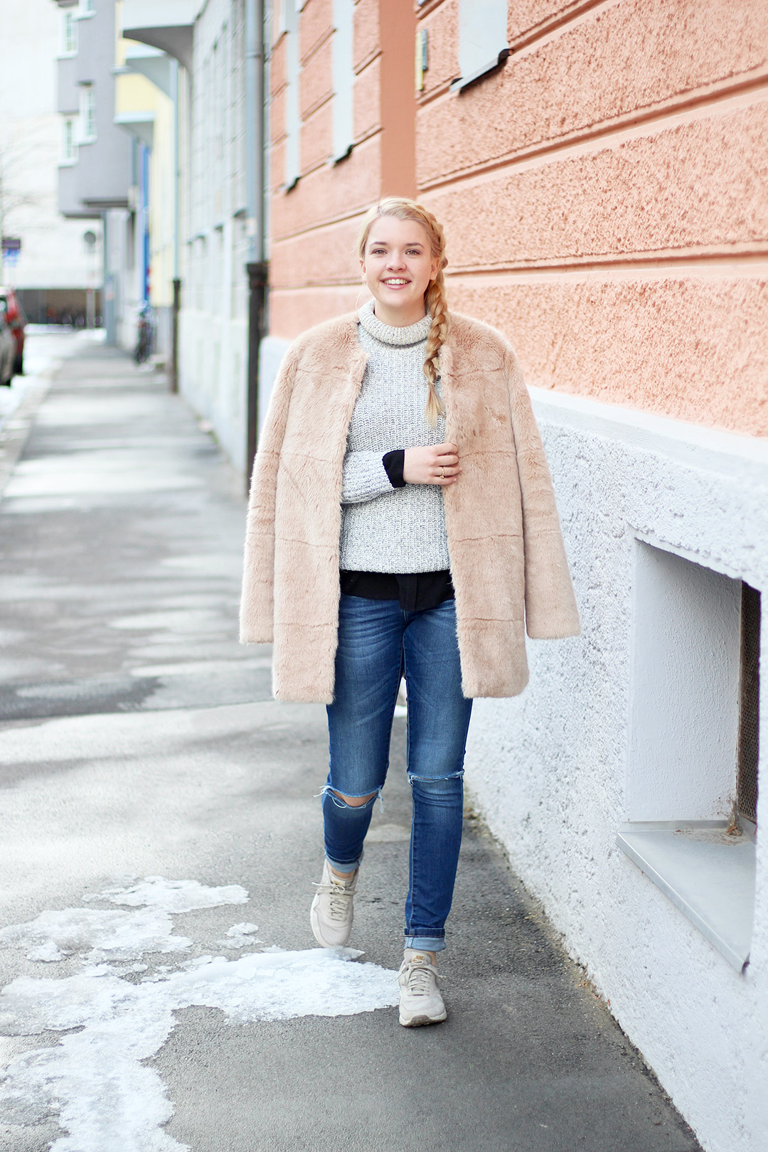 Fake Fur Braid Girl