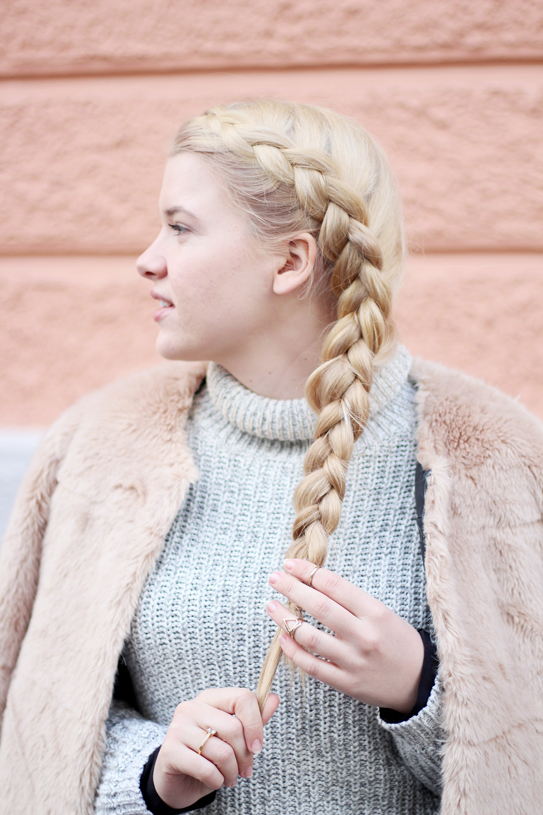 Fake Fur Braid Girl